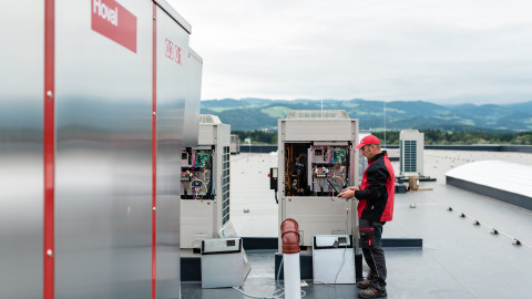 Sistema con pompe di calore riscalda per PMS