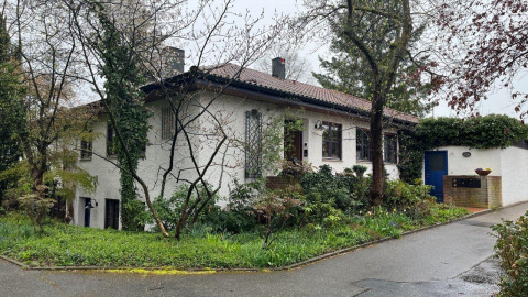 Pelletkessel statt Ölheizung: rasche Sanierung und hoher Heizkomfort