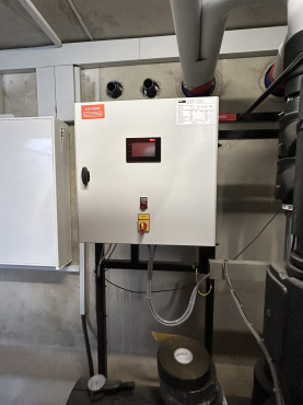 Hoval Control Box mit Share-Verteiler 
