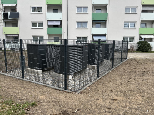Drei Mehrfamilienhäuser sechs Belaria® pro 24 – effizient modernisiert.