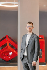 Hoval rozširuje vrcholové vedenie skupiny: Richard Hirschmann vymenovaný za technického riaditeľa