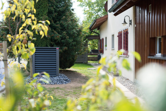 Hoval erweitert Wärmepumpe UltraSource® um zusätzliche Leistungsklassen