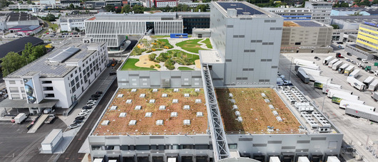 Linzer Hafen: Hallenklimasystem für Pharma-Hochregallager