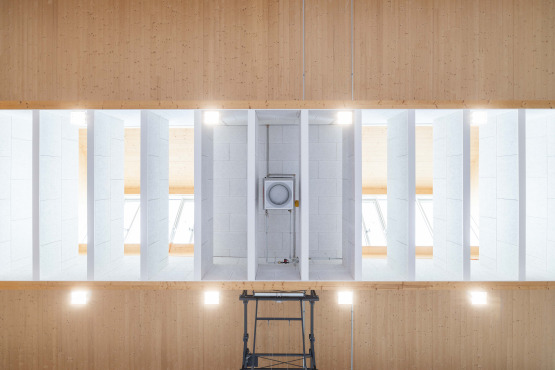 Dezentrale Hallenklimalösung: TopVent mit Air-Injector