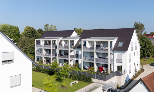 Wanzl_Mehrfamilienhaus_Neubau_Pelletheizung_Pufferspeicher.jpg