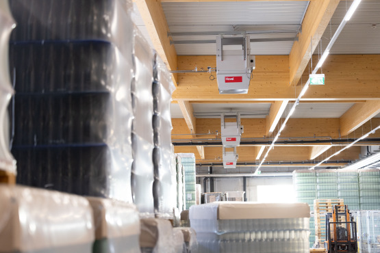 Automatisches Heizen, Kühlen und Entfeuchten dank TopVent® von Hoval.